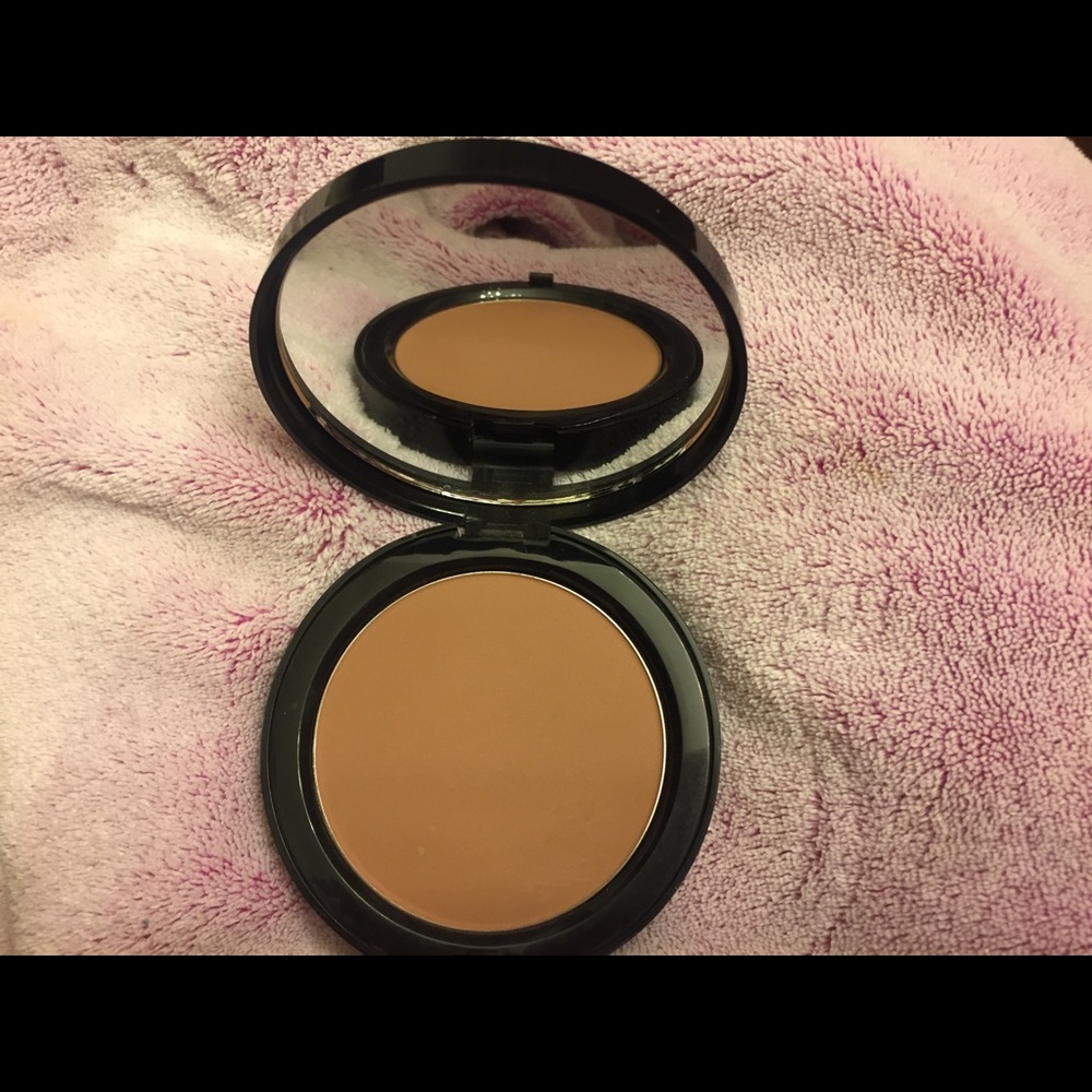 Bobbie brown bronzer